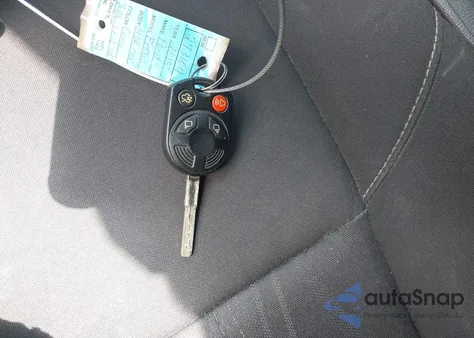 2015 Ford Focus Se z USA, uszkodzony, nr VIN 1FADP3K21FL273104